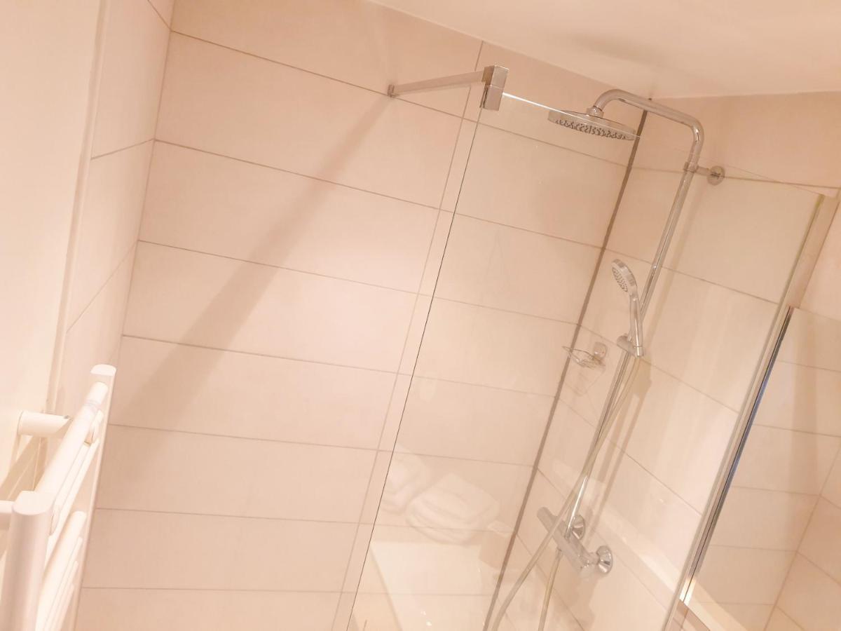 Spacieux Appartement Au Calme 15Min Sud De Lyon Proche Metro Et Gare Confluence Aquarium Gerland 隆河省 外观 照片